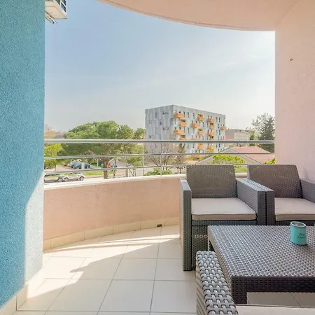 Anina Apartment *