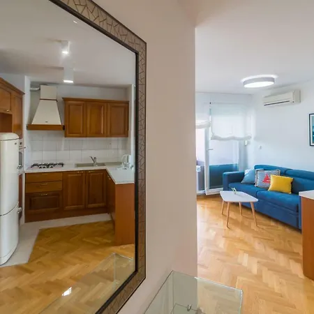 Anina Apartment *