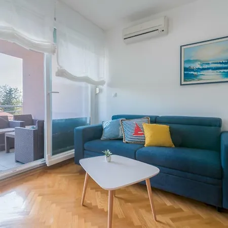 Anina Apartment